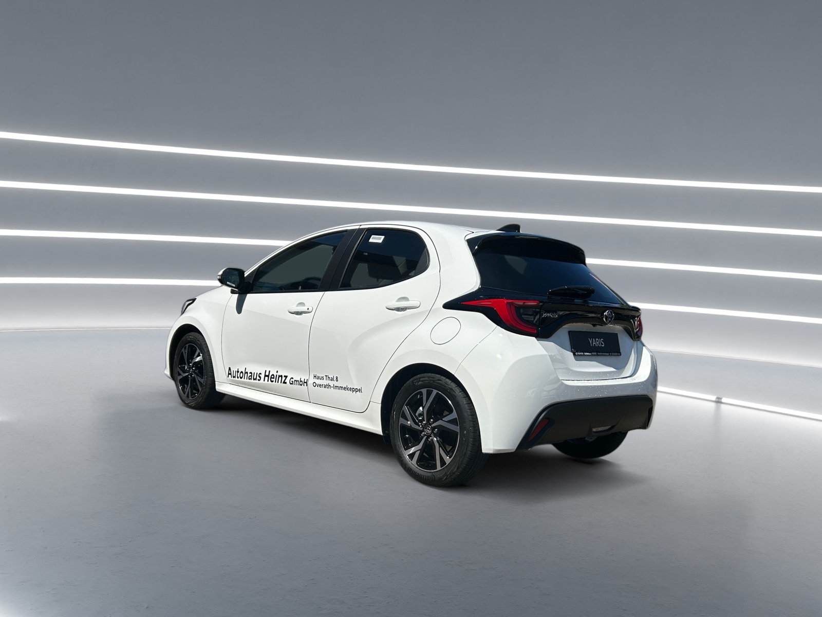 Foto 1 - Yaris 1.5 Hybrid Teamplayer ACC AUT, schneeweiß